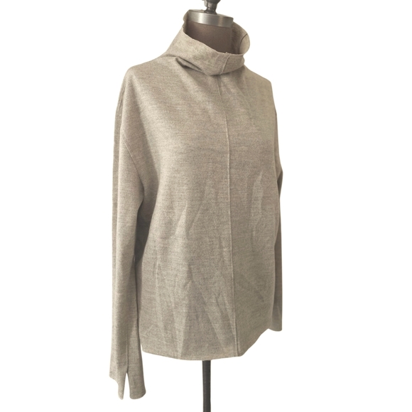 Rag & Bone Yan Wool Relaxed Fit Top in Oatmeal Size Medium NWOT - Picture 5 of 16